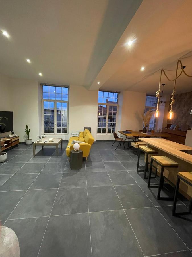 Appart 110M2 Terrasse Climatise Quartier Medieval Clermont-Ferrand Eksteriør bilde