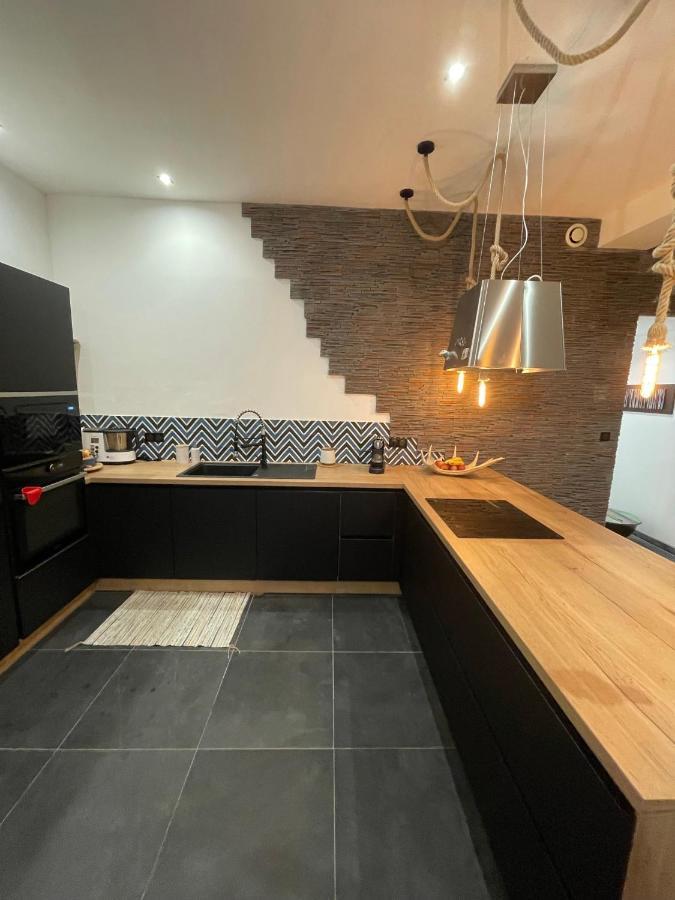 Appart 110M2 Terrasse Climatise Quartier Medieval Clermont-Ferrand Eksteriør bilde